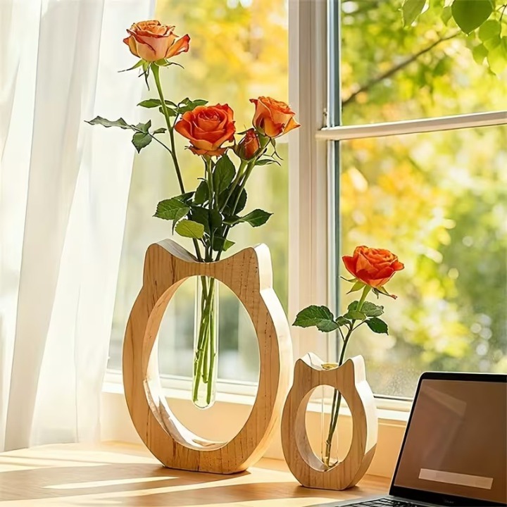 Katzenvase aus Holz mit Glasröhrchen – Dekovase Katzen-Design | Boxenshop